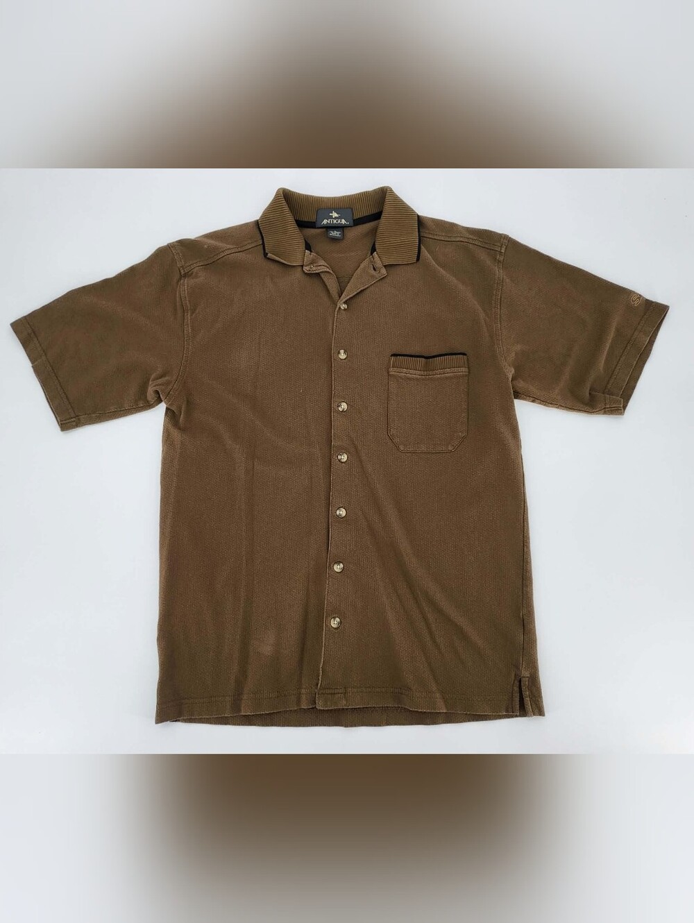 Antigua Brown Short-Sleeve Button-Down Shirt with Chest Pocket